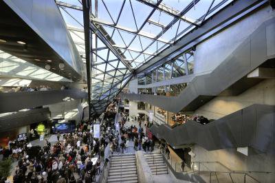 Das multifunktionale Foyer mit der Calla