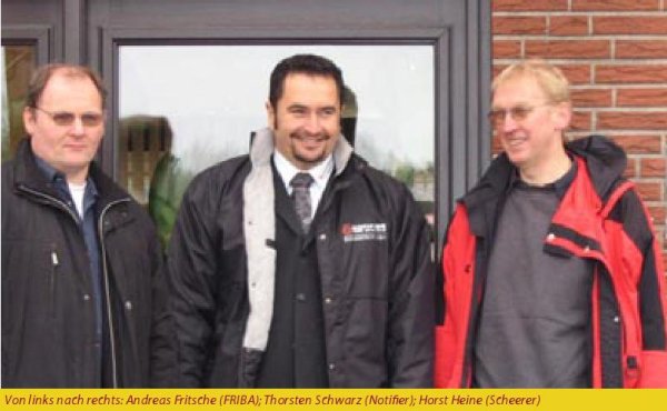 Von links nach rechts: Andreas Fritsche (FRIBA), Thorsten Schwarz (Notiﬁer), Horst Heine (Scheerer)